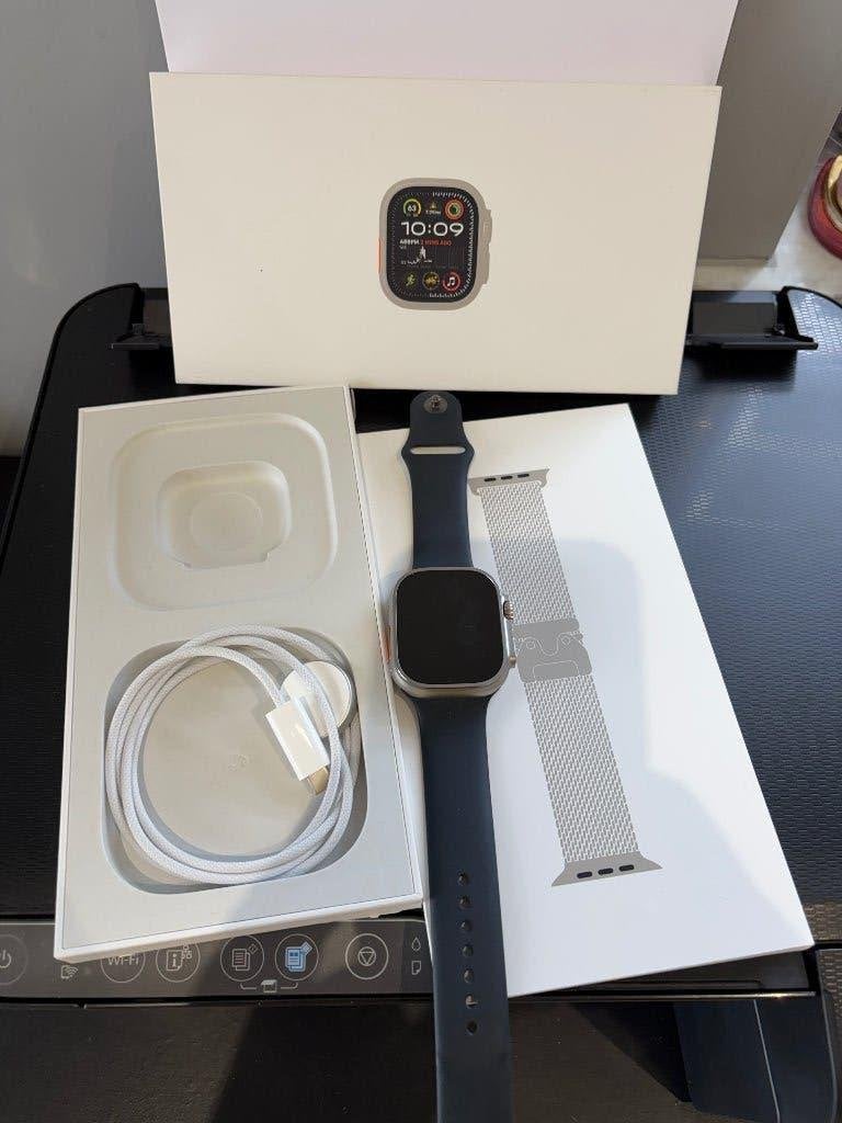 Apple Watch Ultra, Bijoux, Sacs & Beauté, Montres connectées, Enlèvement, État