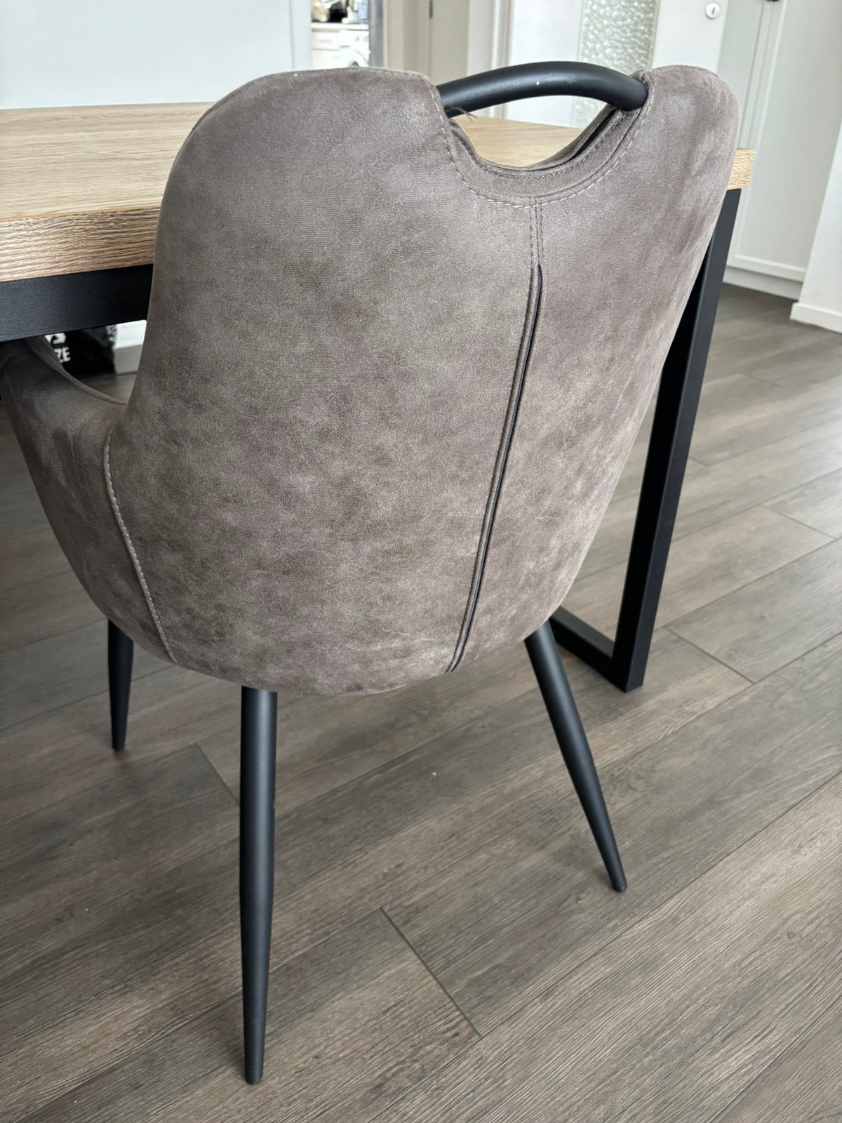 Chaises daim, Enlèvement ou Envoi, Comme neuf