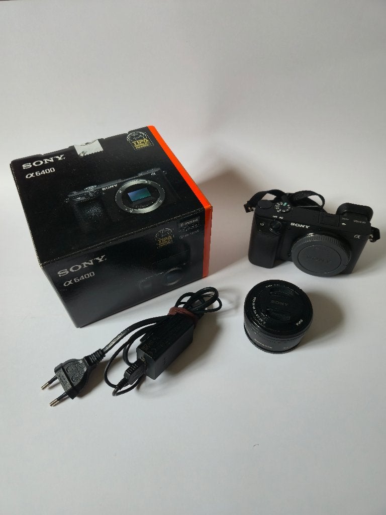 Sony a6400, Audio, Tv en Foto, Fotocamera's Digitaal, Ingebouwde flitser, Ophalen of Verzenden, Zo goed als nieuw, Lensdop