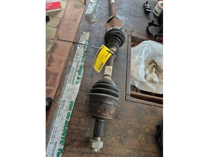 Aandrijfas rechts-voor van een Fiat 500 Abarth, Gebruikt, -, -, Ophalen of Verzenden