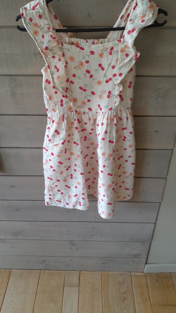 Kleedje, Kinderen en Baby's, Kinderkleding | Maat 122, Ophalen of Verzenden