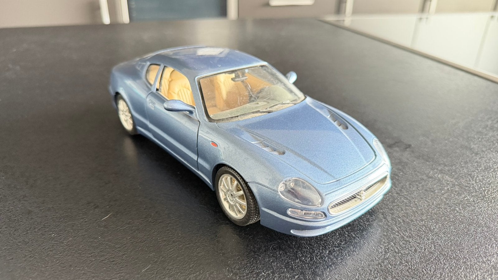 Maseratti 3300gt, Ophalen, Zo goed als nieuw