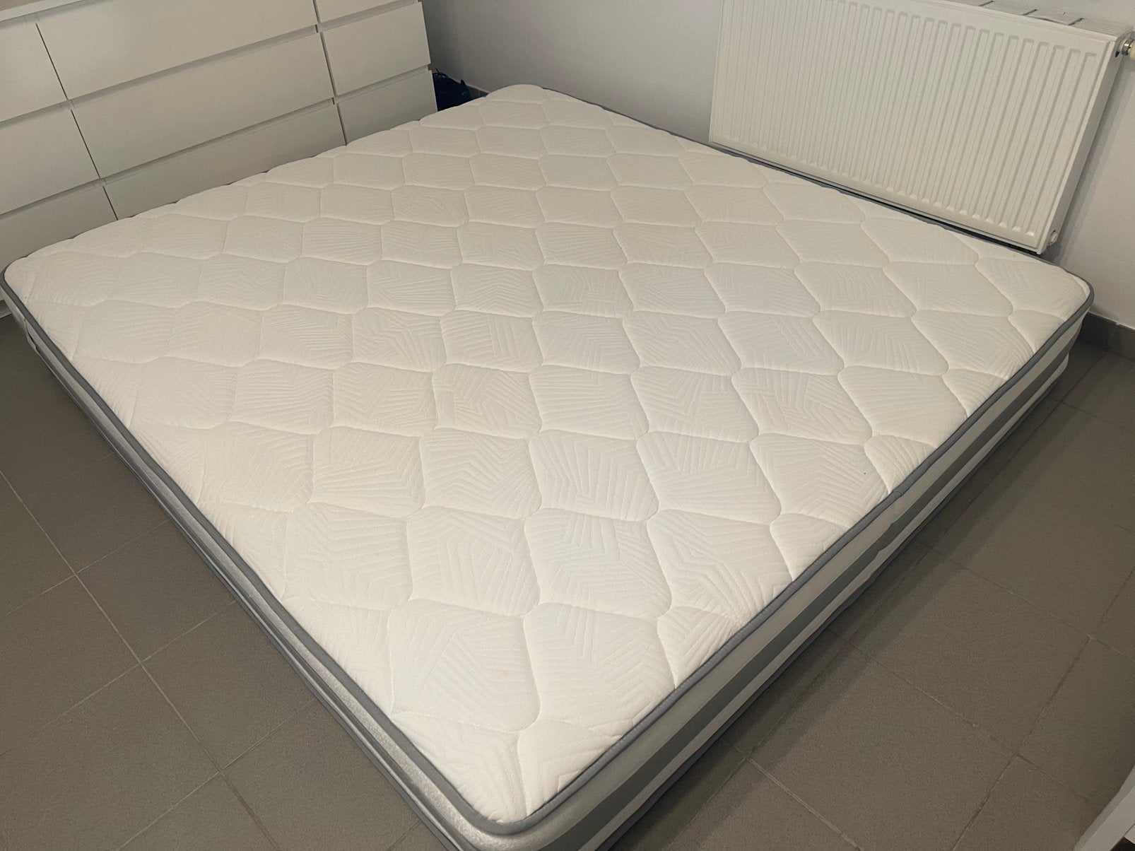 Matras 180x200cm, Ophalen, Zo goed als nieuw