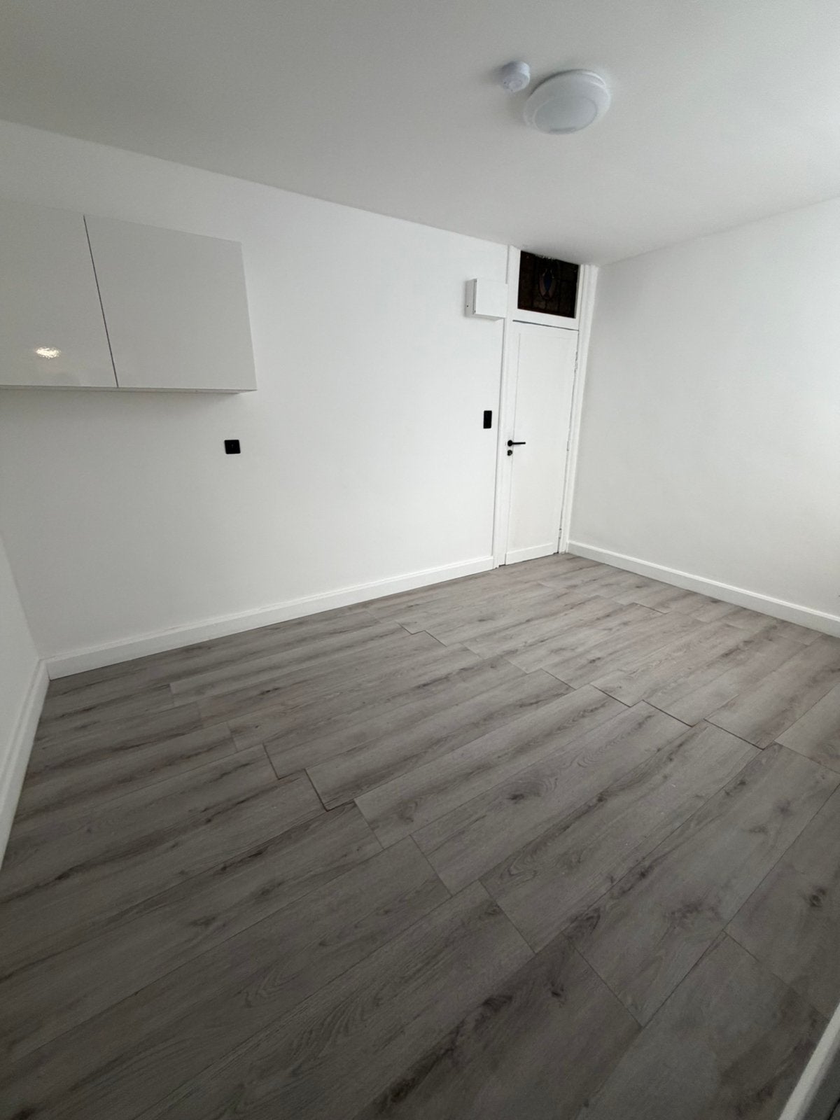Gent opgeving Dampoort appartement 1 slaapkamer 750€, Gand