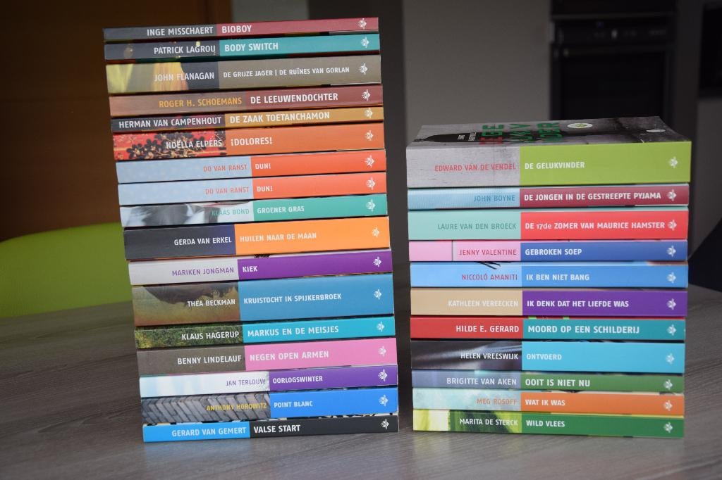 Boektoppers - 27 stuks, Boeken, Ophalen, Zo goed als nieuw, Fictie
