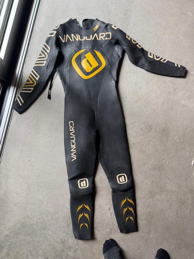 Wetsuit Zerod Vanguard ML, Watersport en Boten, Watersportkleding, Ophalen, Zo goed als nieuw, Wetsuit