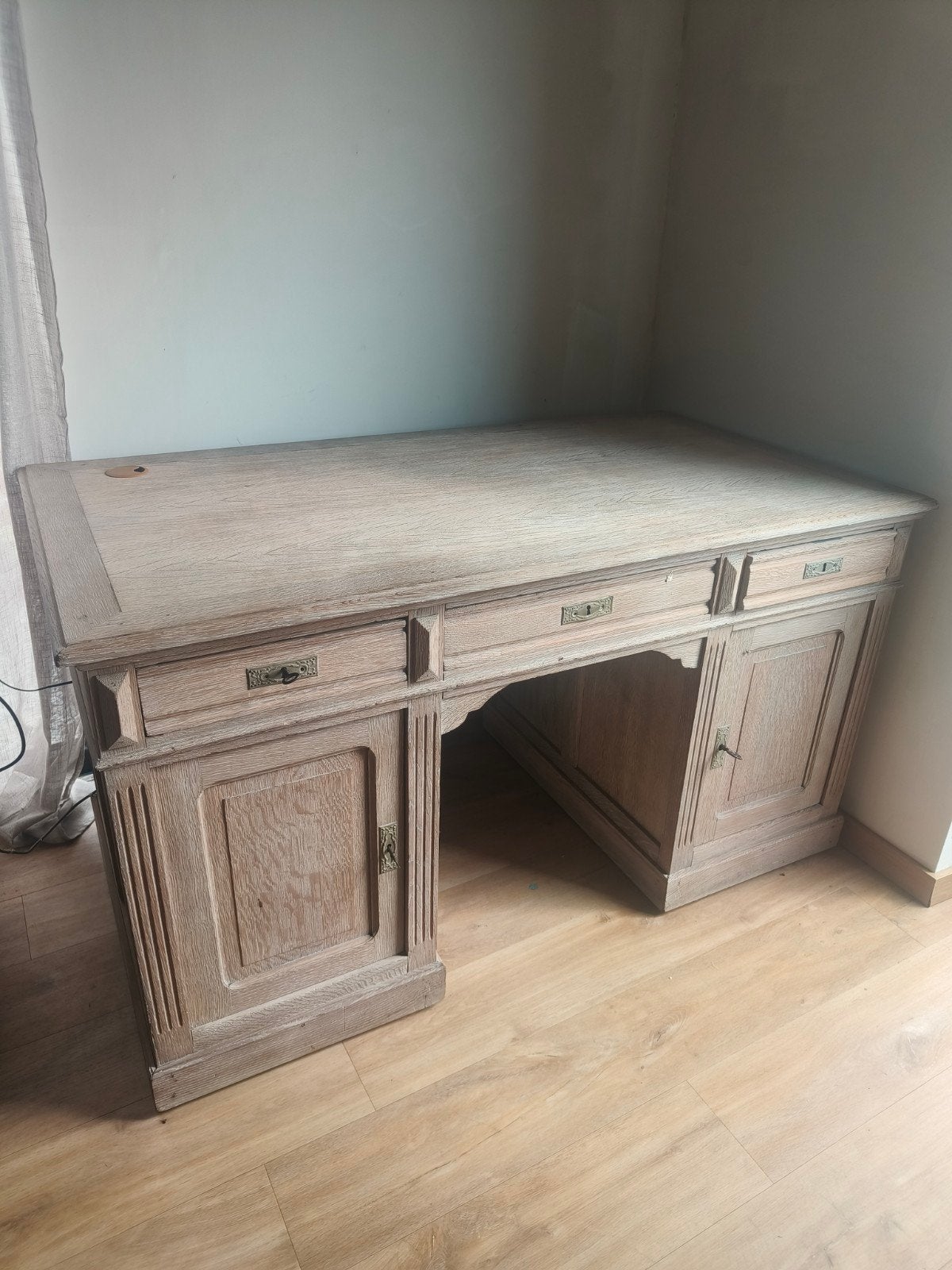 bureau, Enlèvement
