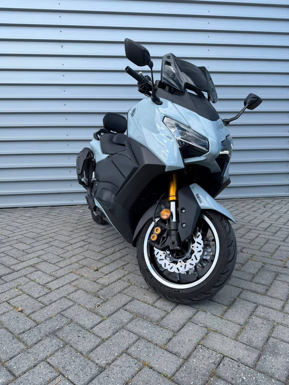 Yamaha TMAX 560 Tech MAX | 2025 | Nieuwstaat | 4609 KM, Motoren, Particulier, Scooter, Automaat