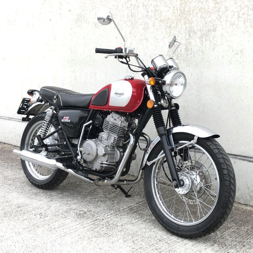 MASH FIVE HUNDRED 2017 GEKEURD GARANTIE, Motoren, 397 cc, Minimaal motorrijbewijs A2, 1 cilinder, 12 t/m 35 kW