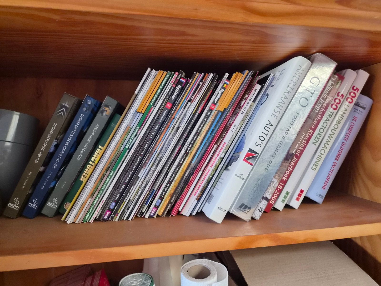 Auto boeken en tijdschriften, Ophalen