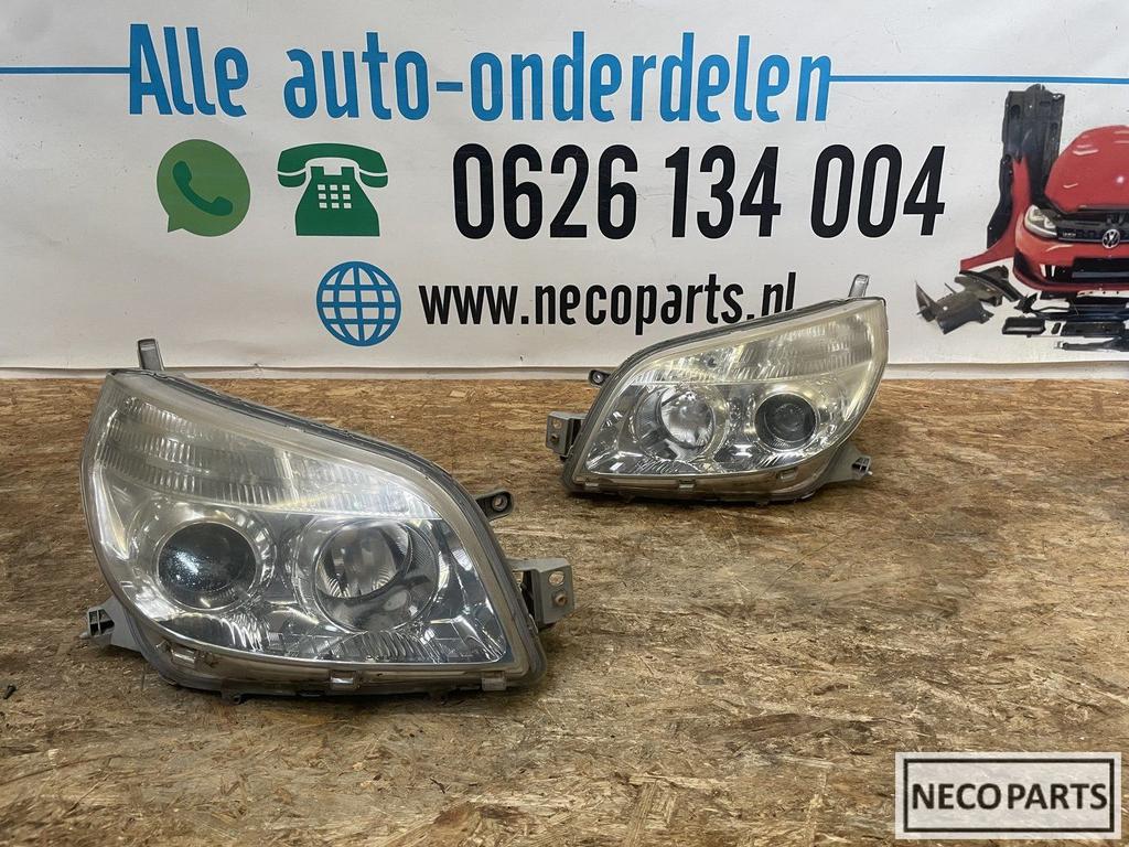 DAIHATSU TERIOS KOPLAMPEN KOPLAMP 2007 - ALLES LEVERBAAR, Gebruikt, Daihatsu, -, -