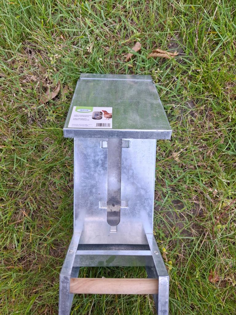 Voederautomaat, Ophalen