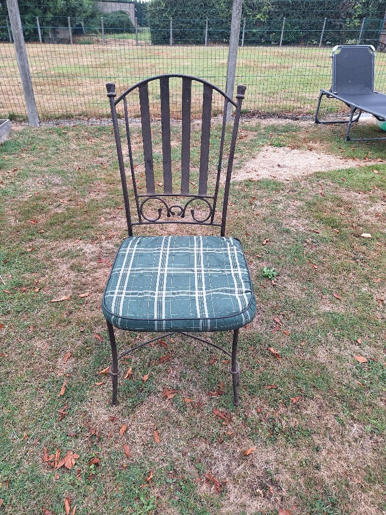 Chaises, Maison & Meubles, Enlèvement, Utilisé, Métal, Cinq, Six Chaises ou plus
