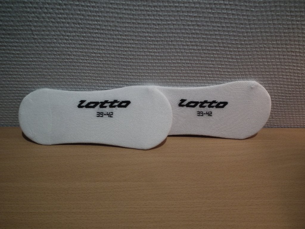 2 paar witte onzichtbare sokken 39-42 (Lotto), Kleding | Dames, Sokken en Kousen, LOTTO, Verzenden, Nieuw, Maat 39 t/m 42