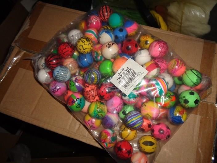 200 stuiterballen, Divers, Lots de brocante, Neuf, Enlèvement