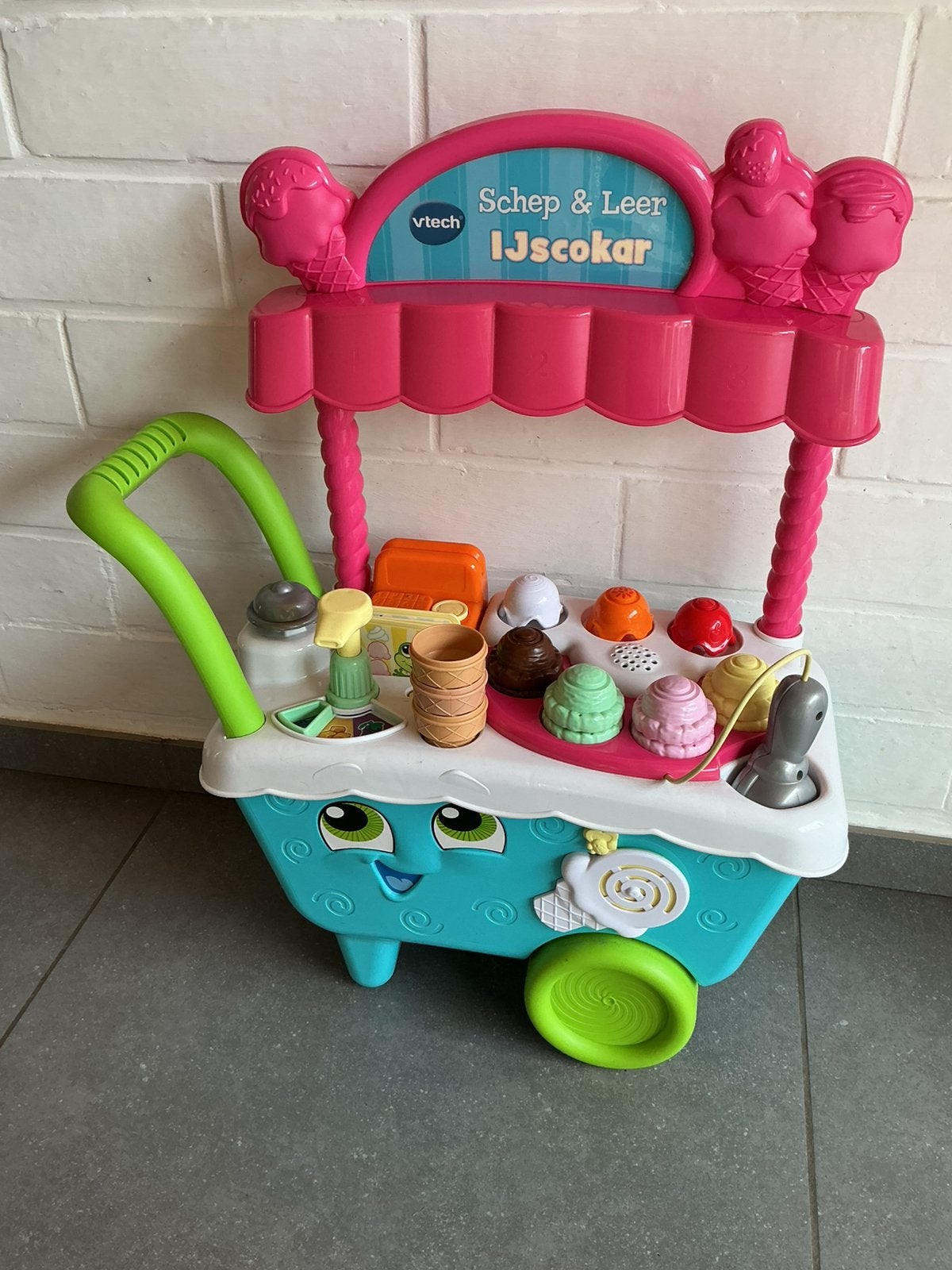 Vtech educatieve ijscokar in nieuwstaat., Enfants & Bébés, Enlèvement, Comme neuf, 2 à 4 ans