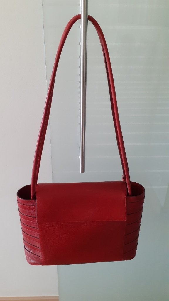 DELVAUX bordeaux rode dames schoudertas, Handtassen en Accessoires, Overige Accessoires, Zo goed als nieuw, Ophalen of Verzenden