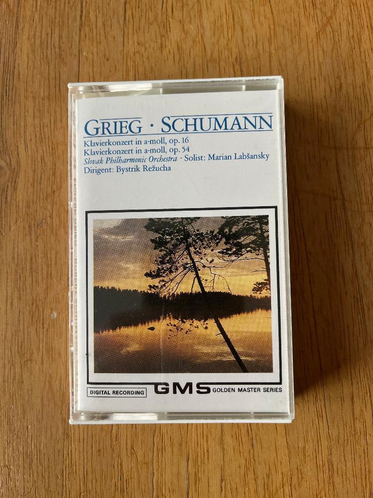 cassette Grieg - Schumann - Slovak Philharmonic Orchestra, CD & DVD, Cassettes audio, Enlèvement ou Envoi, Originale, Comme neuf