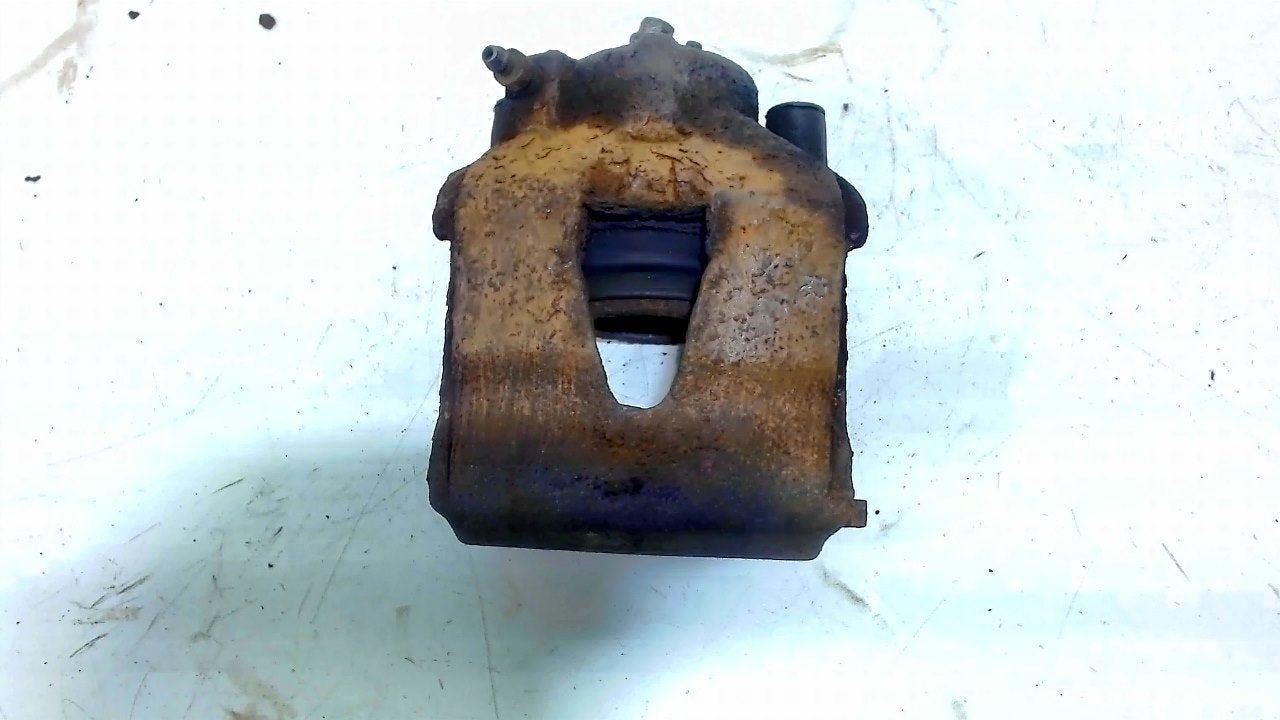 Remklauw rechts voor Volkswagen New Beetle, Onderdelen@venauto.nl, Van der Ven Autorecycling B.V., Ettenseweg 76, 4706 PB Roosendaal, The Netherlands
