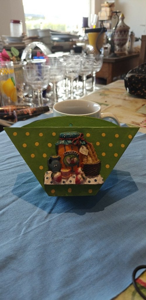 muur bakje voor koffie filters of diversen brieven, Enlèvement ou Envoi, Avec impression, Comme neuf, Vintage