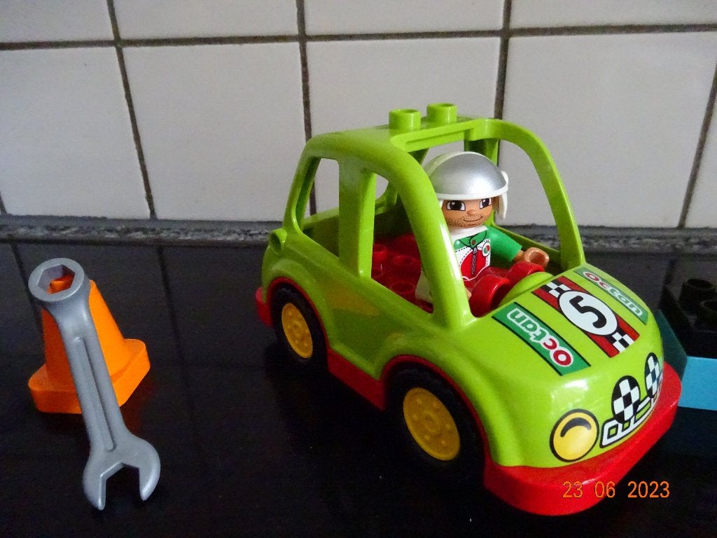 LEGO DUPLO Rallyauto - 10589*VOLLEDIG*, Ophalen of Verzenden, Duplo