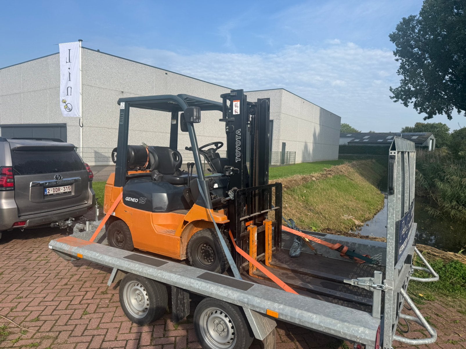 Palletstelling en 2 heftrucks te koop, Ophalen of Verzenden