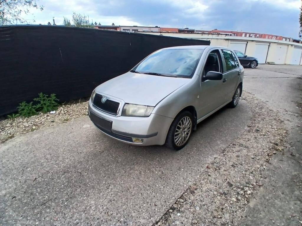 Skoda Fabia 1.2 benzine 140dkm word gekeurd, Auto's, Skoda, Handgeschakeld, 5 deurs, Particulier, Airbags
