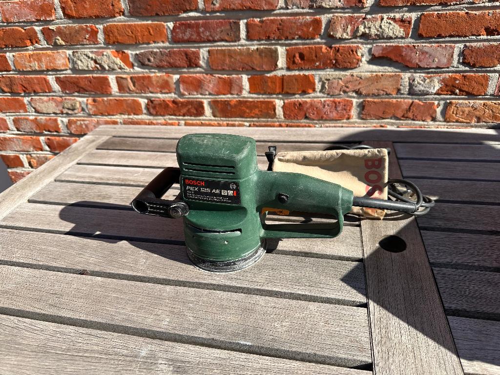 BOSCH excentrisch schuurmachine, Ophalen, Gebruikt, Minder dan 600 watt, Excentrische schuurmachine