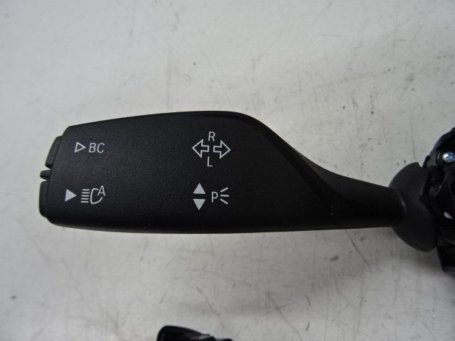 KNIPPERLICHTSCHAKELAAR BMW X6 (F16) (01-2014/12-2019), Gebruikt, BMW