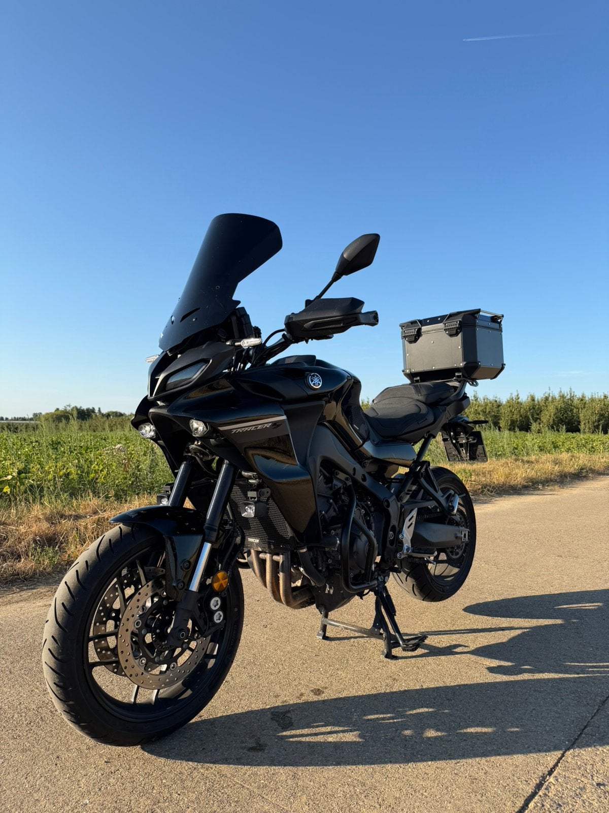 YAMAHA TRACER 9–FULL EQUIP-AKRAPOVIČ–TOP CASE GIVI–10.842 KM, Permis Moto A, Occasion, Plus de 35 kW, 889 cm³