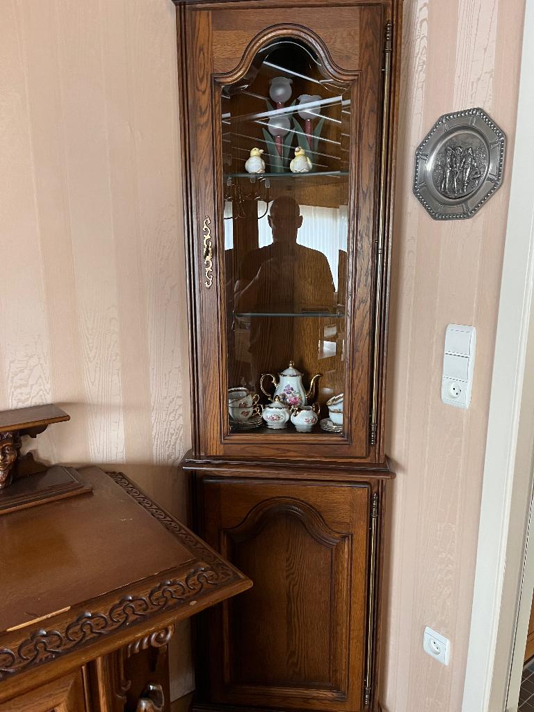 klassieke eiken hoekvitrine/hoekkast, Huis en Inrichting, Kasten | Vitrinekasten, Ophalen, Gebruikt, 200 cm of meer, 50 tot 100 cm