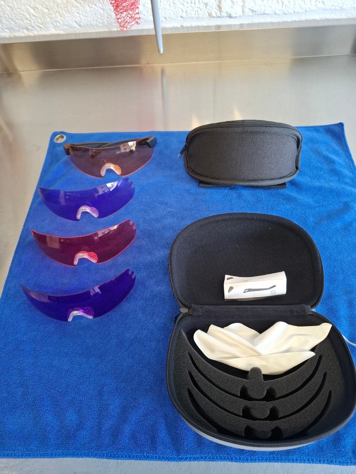 à vendre lunettes polarisée, Enlèvement