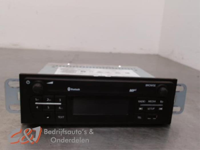 Radio van een Renault Master, Gebruikt, -, Renault, -
