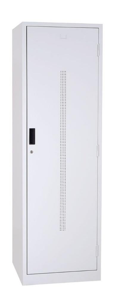 Zadelkast hoog model 195 x 60 x 60 cm., Stalling