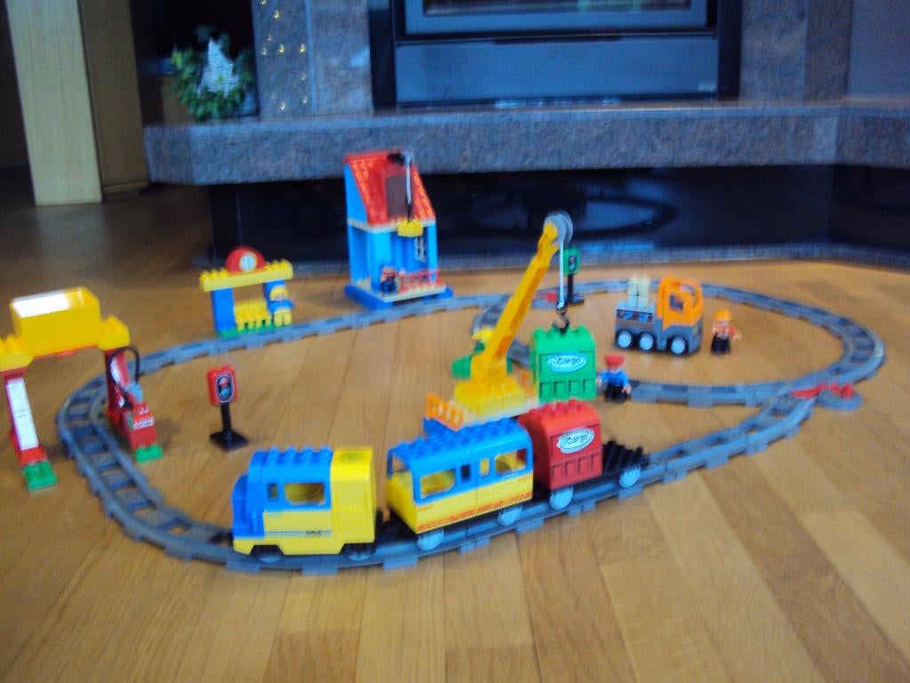 duplo, leuk treinset met kraan, laadruimte, wissels...., Kinderen en Baby's, Speelgoed | Duplo en Lego, Duplo, Ophalen of Verzenden