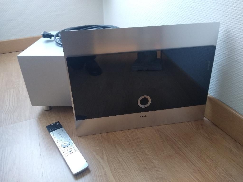 Loewe Mediacenter + Subwoofer, Audio, Tv en Foto, Ophalen, Gebruikt, Overige merken