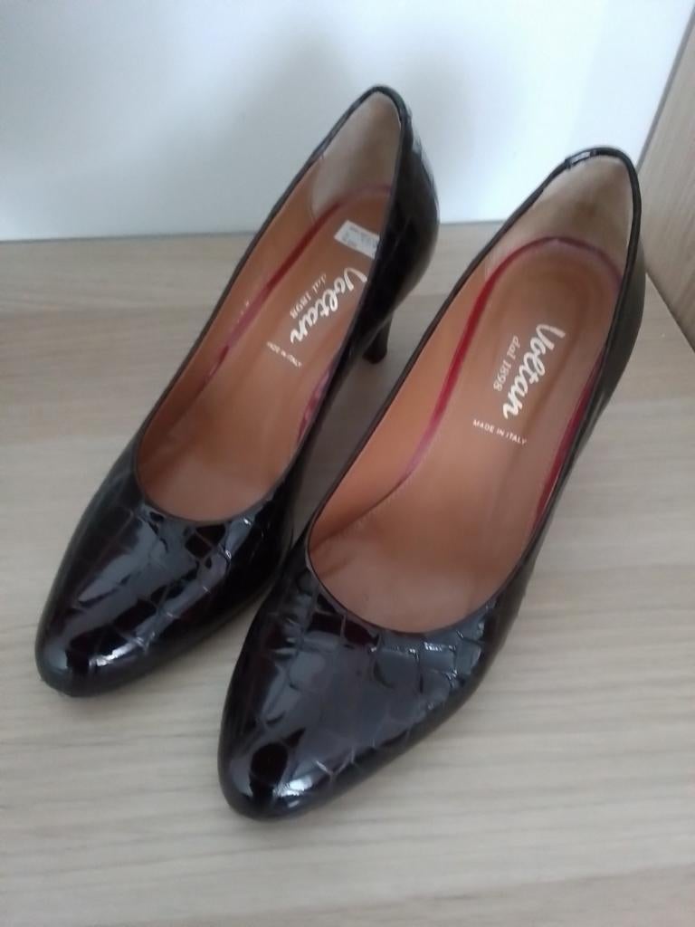 Pumps Voltan, Ophalen, Zo goed als nieuw, Pumps