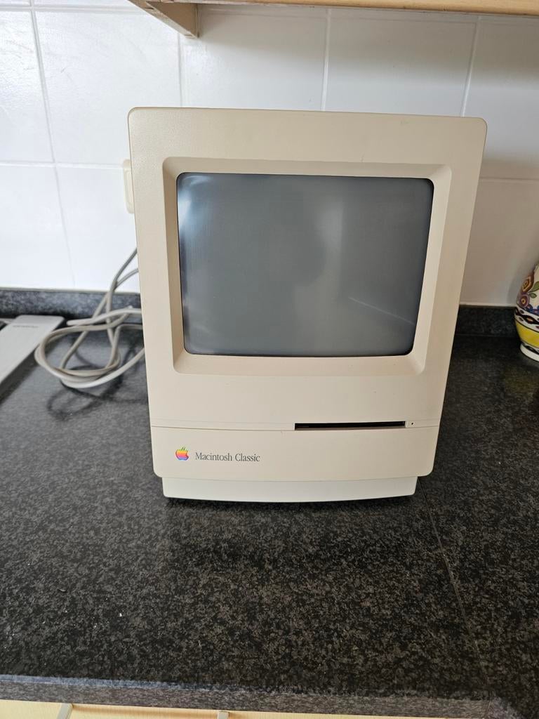 Macintosh Classic, Enlèvement ou Envoi