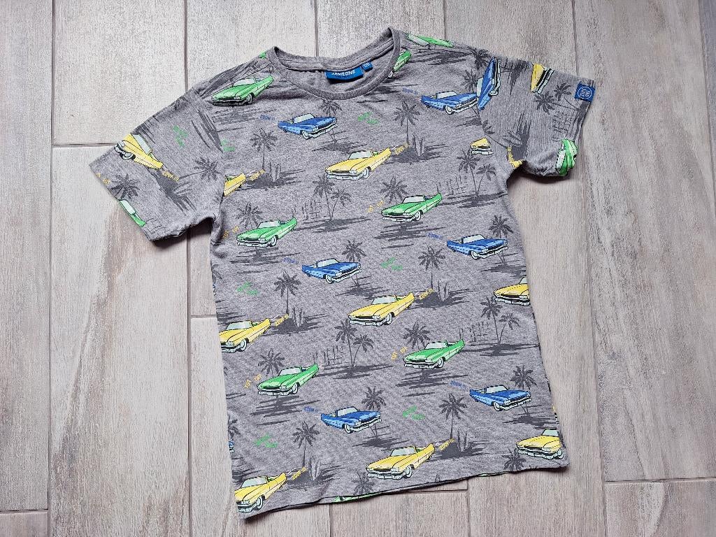 ★ M128 - T-Shirt Someone, Kinderen en Baby's, Kinderkleding | Maat 128, Ophalen of Verzenden, Zo goed als nieuw, Someone, Shirt of Longsleeve