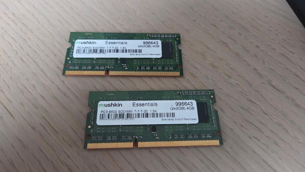 8Gb (2x4Gb) SoDIMM DDR3-8500 (1066MHz) RAM geheugen, Computers en Software, RAM geheugen, 8 GB, DDR3, Ophalen of Verzenden, Zo goed als nieuw