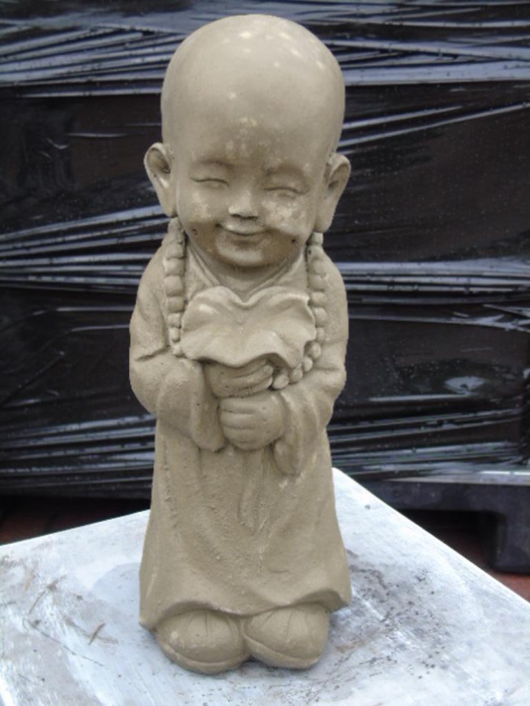 statue en pierre d un bouddha avec une fleur, Enlèvement, Neuf