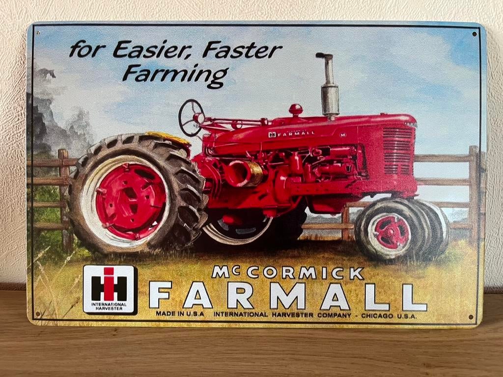 Plaque metallique farmall tracteur mc cormick, Enlèvement ou Envoi, Comme neuf