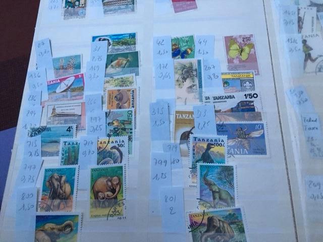 40 tal postzegels van Tanzania, Timbres & Monnaies, Timbres | Afrique, Enlèvement ou Envoi, Tanzanie, Affranchi