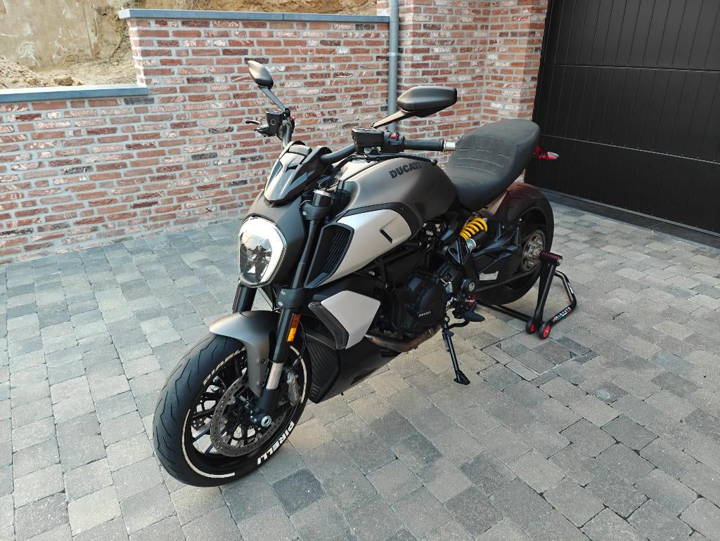 DUCATI DIAVEL 1260 - 2020, Motoren, 2 cilinders, Motorrijbewijs A, Particulier, Traction Control
