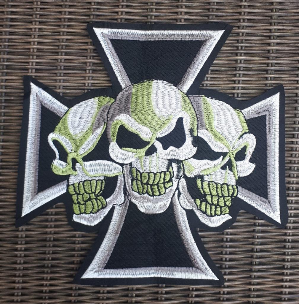 Maltezer kruis & triple skull biker strijk patch - 235x230mm, Ophalen of Verzenden, Nieuw zonder kaartje, Dames, Overige typen
