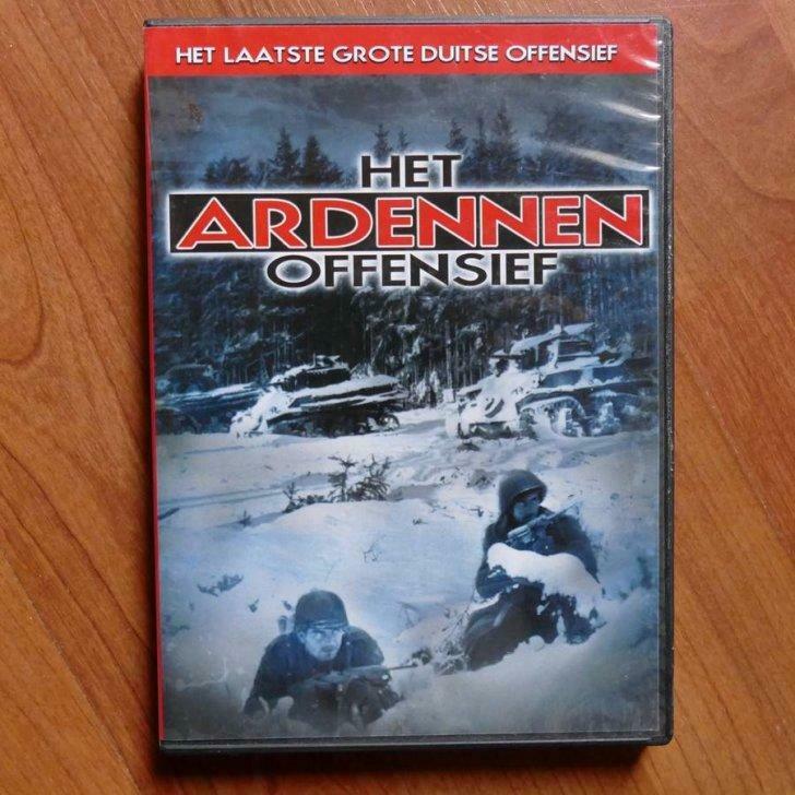 DVD "Het Ardennenoffensief" (Uitgave: 2008), CD & DVD, DVD | Documentaires & Films pédagogiques, À partir de 16 ans, Envoi