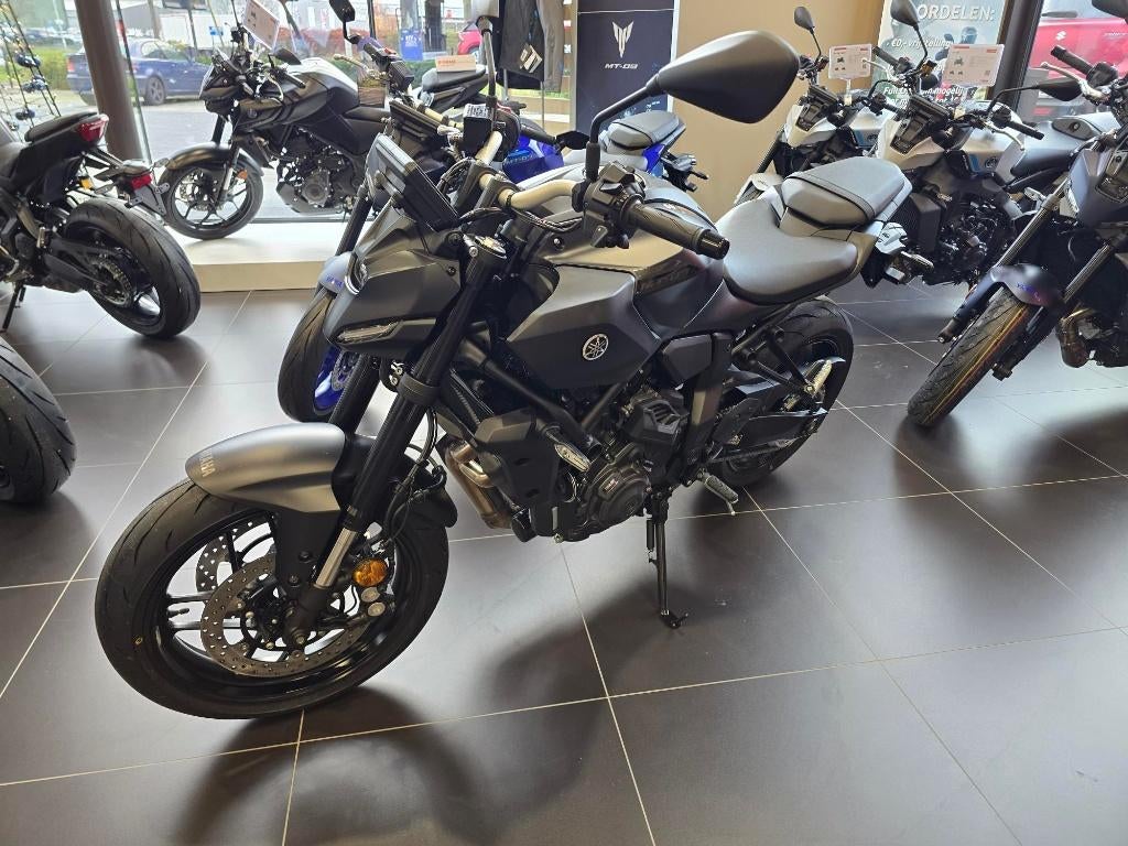 Yamaha MT07 Y-AMT Tech Black, Motoren, Motoren | Yamaha, 2 cilinders, Bedrijf, Meer dan 35 kW, Minimaal motorrijbewijs A2