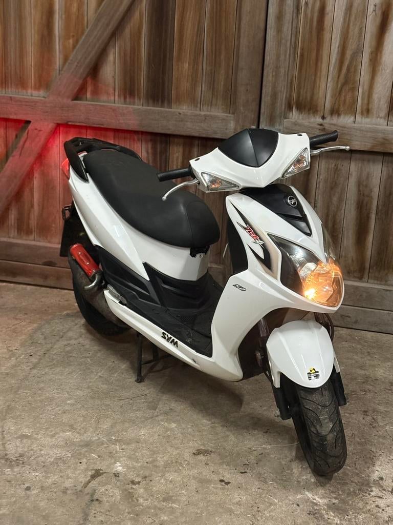 Sym jet 4 b-klasse, Fietsen en Brommers, Ophalen, Overige modellen, 50 cc, Klasse B (45 km/u)