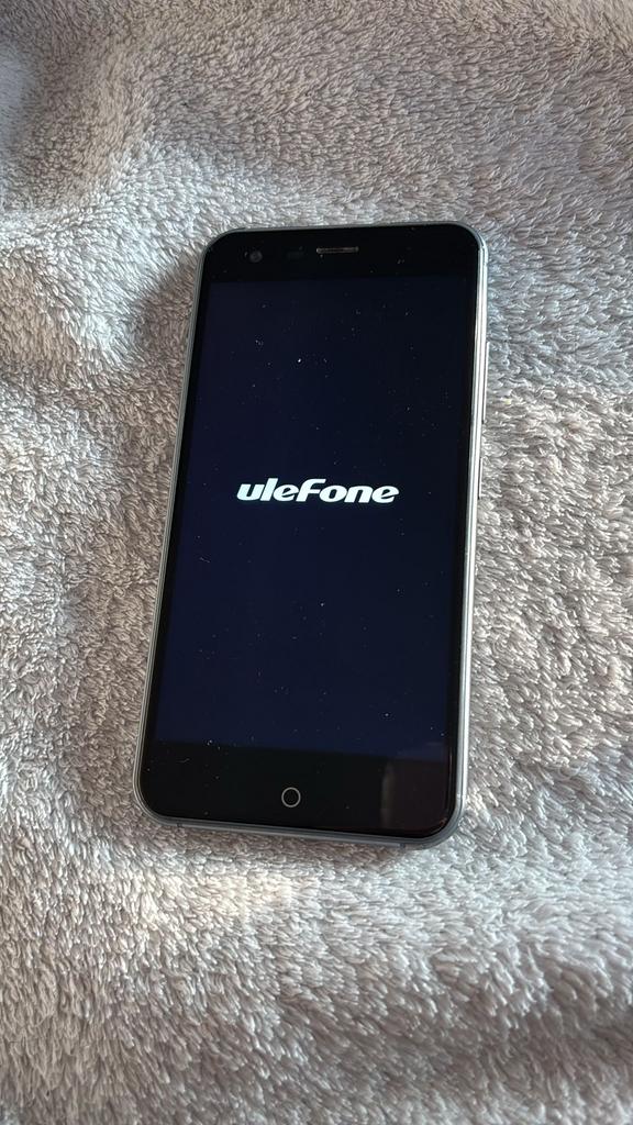 Ulefone Paris 4G: Een dual-sim 4G-telefoon met een 5" HD, Telecommunicatie, Ophalen, Gebruikt, Zwart, Zonder simlock