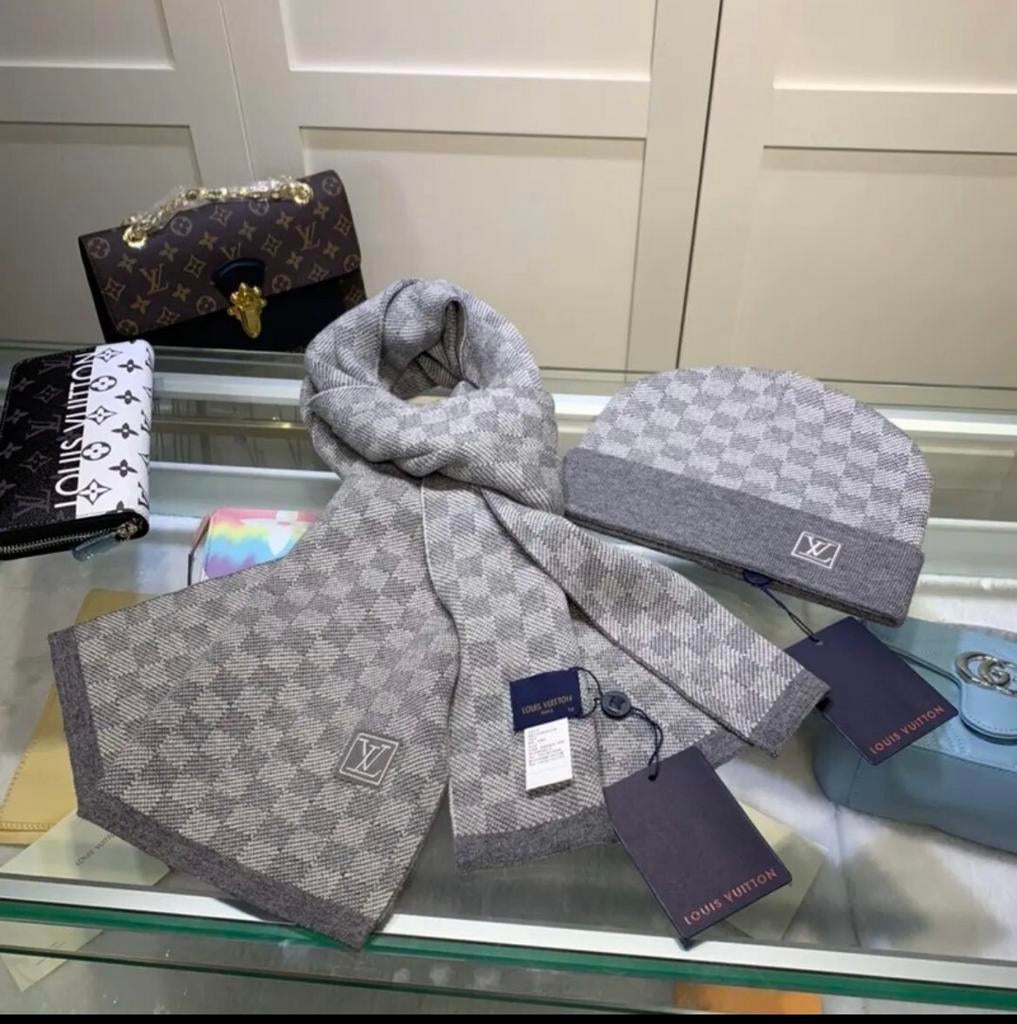 Louis Vuitton, Kleding | Heren, Mutsen, Sjaals en Handschoenen, Ophalen of Verzenden, Nieuw, Louis Vuitton, Sjaal